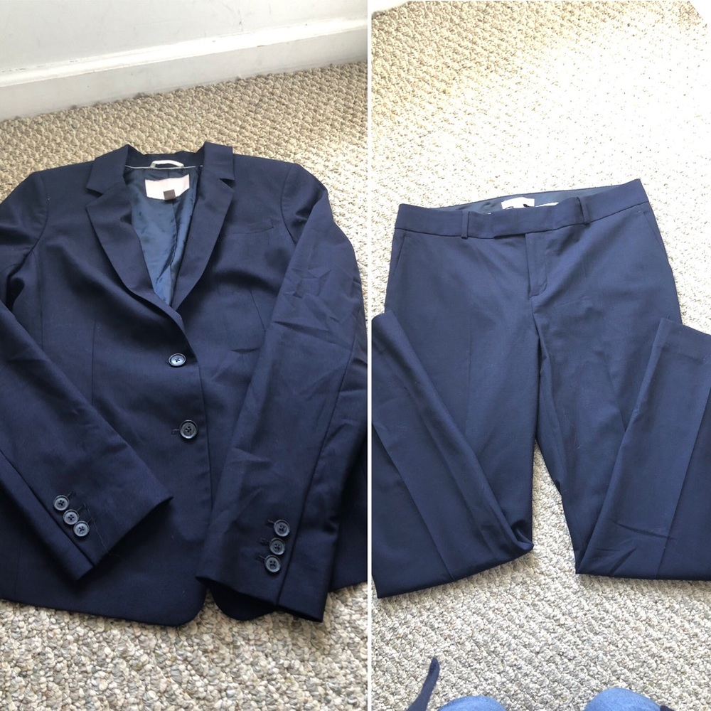 EUC Banana Republic Navy Lined Suit w/Martin Pants